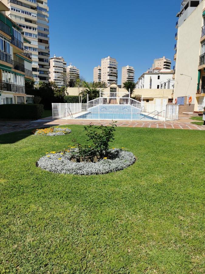 Lido Beachfront Τορρεμολίνος Εξωτερικό φωτογραφία