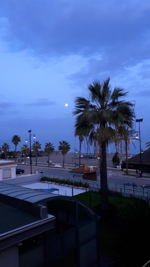 Lido Beachfront Τορρεμολίνος Εξωτερικό φωτογραφία